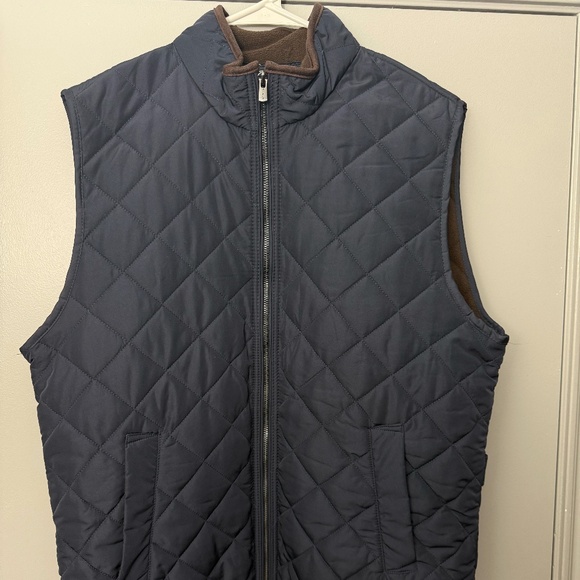 Mens Vest - Picture 1 of 1